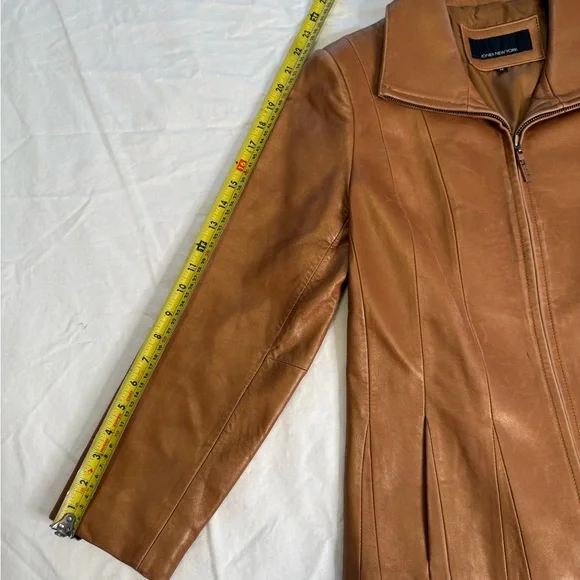 Jones New York Cognac Leather Jacket M Fitted Y2K Zip Tailored Caramel Blazer - Picture 14 of 14